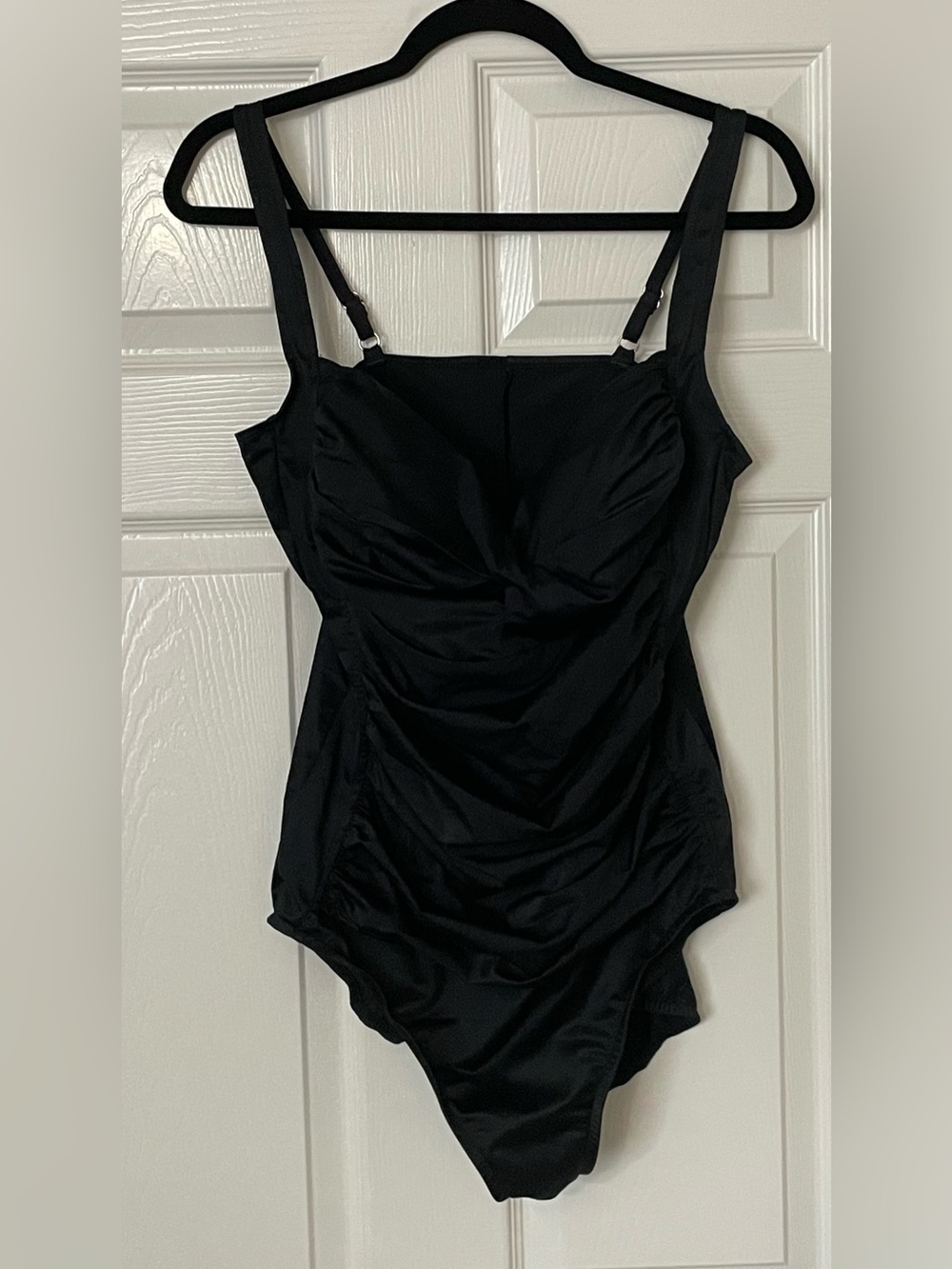 Miraclesuit One Piece Slimming Swimsuit - Black - Size 18 - Tummy Hiding